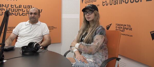 Шушан Ерицян в гостях у радио Sputnik Армения - Sputnik Արմենիա