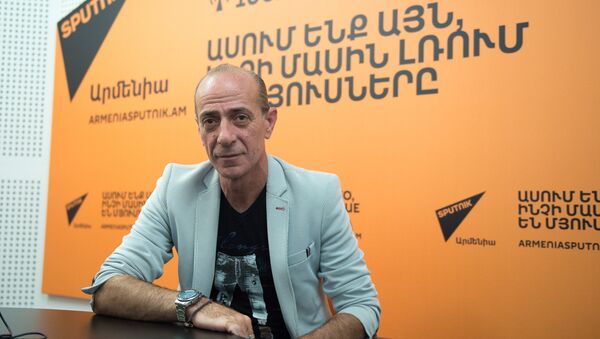 Жак Текеян в гостях у радио Sputnik Армения - Sputnik Արմենիա