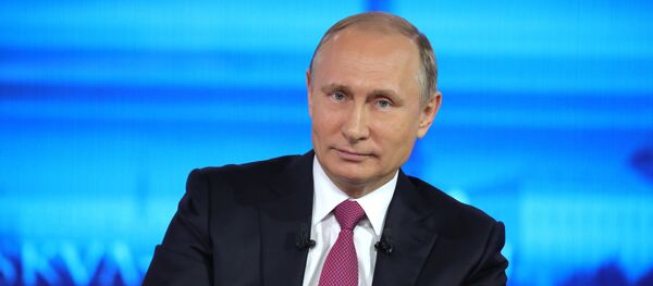 Прямая линия с президентом РФ В. Путиным Прямая линия с президентом РФ В. Путиным - Sputnik Армения