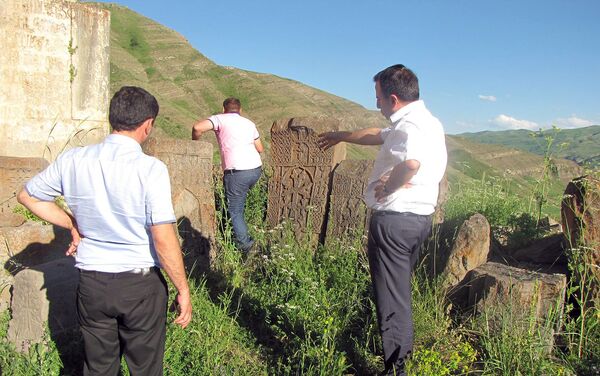 Ара Тарвердян посетил культурные памятники Вайоц Дзора - Sputnik Армения