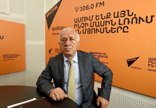 Ашот Арутюнян Ашот Арутюнян - Sputnik Արմենիա