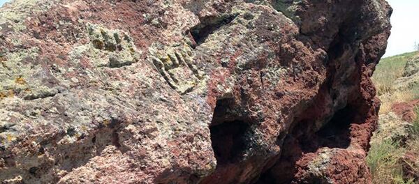 Обсерватория в Мецаморе. Иероглифы Обсерватория в Мецаморе. Иероглифы - Sputnik Արմենիա