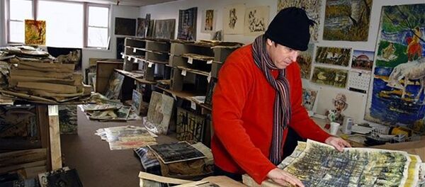 Томас Шульц, обнаруживший картины Артура Пинаджяна - Sputnik Армения