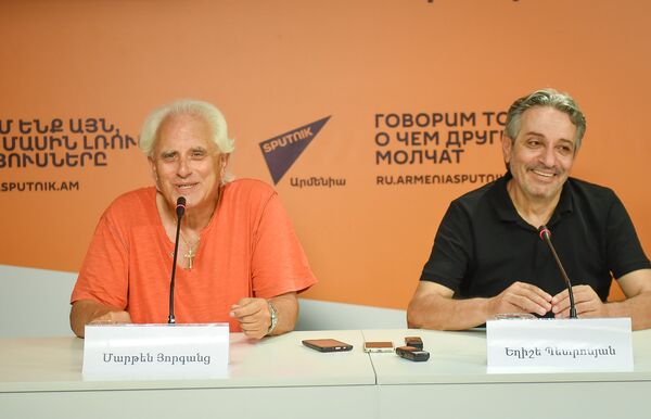 Мартен Йорганц и Егише Петросян Мартен Йорганц и Егише Петросян - Sputnik Արմենիա