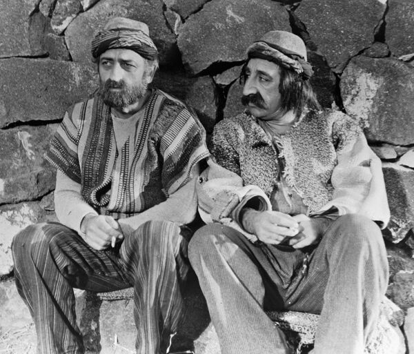 Не любил эту новую демократию, или Великий океан Соса Саркисяна Не любил эту новую демократию, или Великий океан Соса Саркисяна - Sputnik Армения