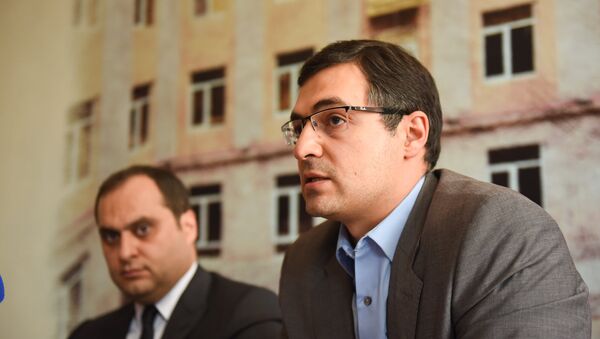 Экспертная группа палаты юристов Армении. Ара Зограбян и Ара Хзмалян - Sputnik Армения