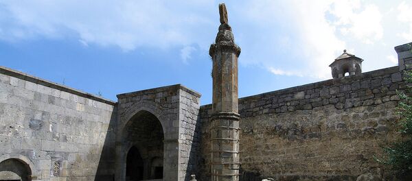 Стела в Татевском монастыре - Sputnik Армения