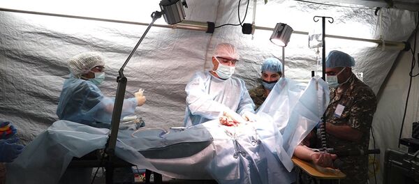 Նուբա լեռներ մեկնած հայ բժիշկները կատարել են հումանիտար մեծ քայլ Նուբա լեռներ մեկնած հայ բժիշկները կատարել են հումանիտար մեծ քայլ - Sputnik Արմենիա