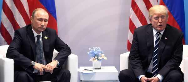 Президенты России и США Владимир Путин и Дональд Трамп - Sputnik Армения