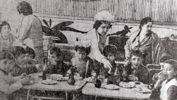 Детское кафе Сказка на улице Туманяна, 1968г. - Sputnik Армения