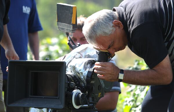 Карен Шахназаров на съемках фильма Белый Тигр - Sputnik Армения