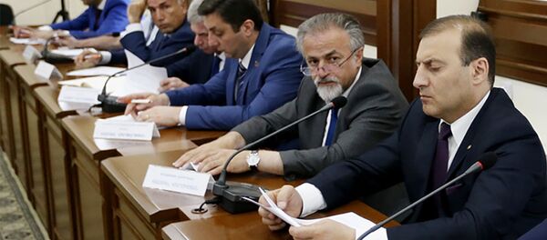 Новые назначения в мэрии Еревана - Sputnik Армения