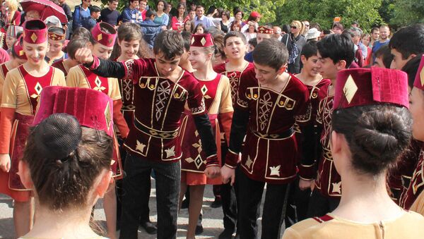 Фестиваль Арени: истина в вине - Sputnik Армения