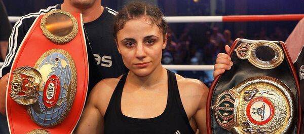 Боксер Сюзи Кетикян - Sputnik Армения
