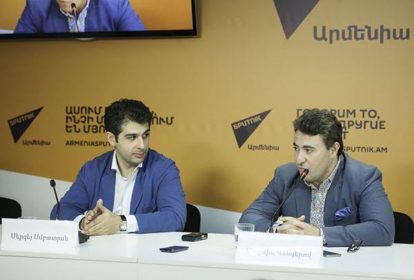 Сергей Смбатян и Майсим Венгеров - Sputnik Արմենիա