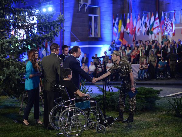 Президент Серж Саргсян сегодня присутствовал на торжественном заседании учёного совета Ереванского Государственного медицинского университета имени М.Гераци - Sputnik Армения