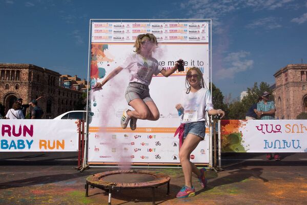 Yerevan Color Run 2017 - Sputnik Արմենիա