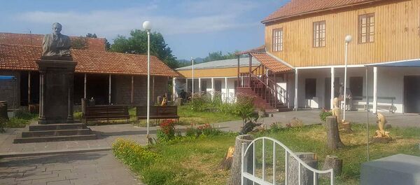 Дом-музей Ованнеса Туманяна - Sputnik Армения