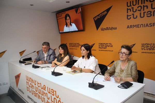 П/к по случаю открытия музея имени Агаси Айвазяна - Sputnik Армения