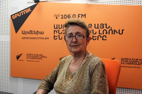 Грета Вердиян в гостях у радио Sputnik Армения Грета Вердиян в гостях у радио Sputnik Армения - Sputnik Արմենիա