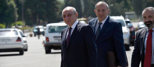 Бако Саакян Бако Саакян - Sputnik Армения