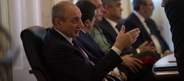 Бако Саакян - Sputnik Արմենիա