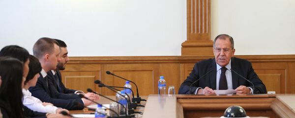 Встреча с IV Форумом молодых дипломатов Встреча с IV Форумом молодых дипломатов - Sputnik Армения