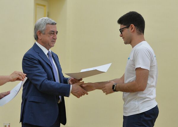 Серж Саргсян - Sputnik Армения