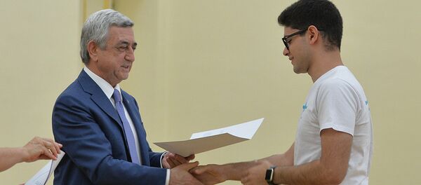 Серж Саргсян - Sputnik Արմենիա