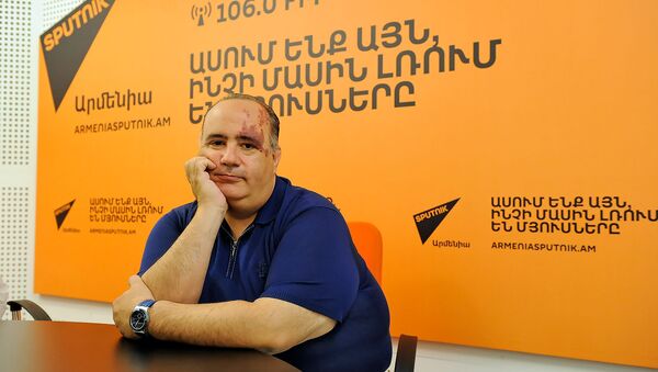 Карен Казарян в гостях у радио Sputnik Армения - Sputnik Արմենիա