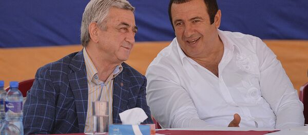 Серж Саргсян присутствовал на финале конкурса Самая спортивная семья - Sputnik Армения