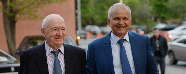 Президент Союза ветеранов футбола России Александр Мирзоян Президент Союза ветеранов футбола России Александр Мирзоян - Sputnik Армения