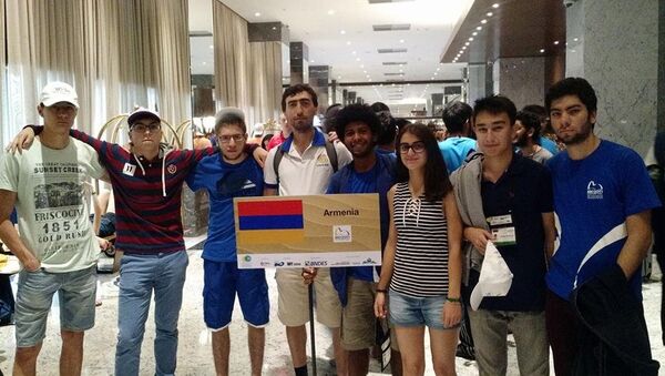 Армянские школьники 6 медалей принисли в Армению - Sputnik Армения