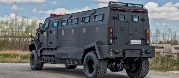 Бронемашина Inkas Huron APC Бронемашина Inkas Huron APC - Sputnik Армения