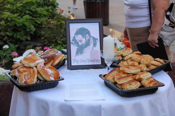 акция в память об Артуре Саркисяне акция в память об Артуре Саркисяне - Sputnik Армения