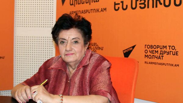 Карине Даниелян в гостях у радио Sputnik Армения - Sputnik Արմենիա