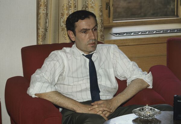Левон Тер-Петросян, председатель Верховного Совета Армянской ССР - Sputnik Армения