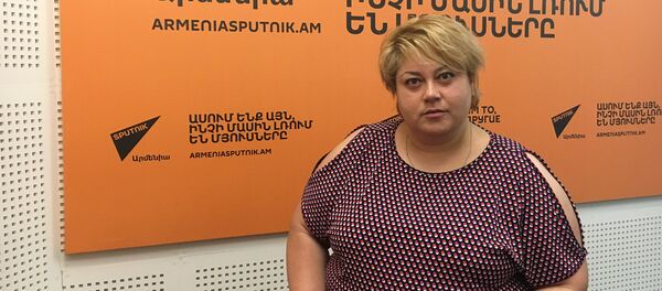 Нарине Киракосян в гостях у радио Sputnik Армения - Sputnik Արմենիա