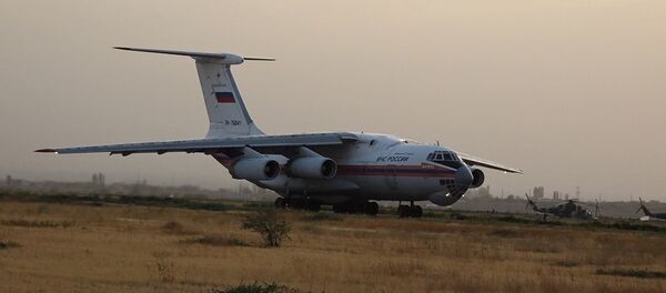 Ինչպես է ռուսական ինքնաթիռը մարում Խոսրովի անտառի հրդեհը - Sputnik Արմենիա