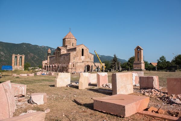 Одзунский монастырь, Армения - Sputnik Армения