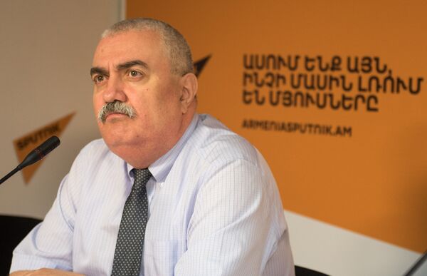 Видеомост по итогам встречи президентов Армении и России. Арам Сафарян Видеомост по итогам встречи президентов Армении и России. Арам Сафарян - Sputnik Արմենիա