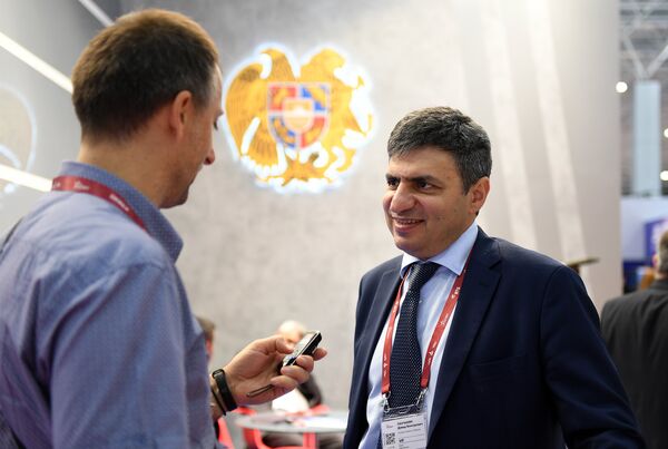 Заместитель министра обороны Армении, председатель Военно-промышленного комитета Армении Давид Пахчанян Заместитель министра обороны Армении, председатель Военно-промышленного комитета Армении Давид Пахчанян - Sputnik Армения