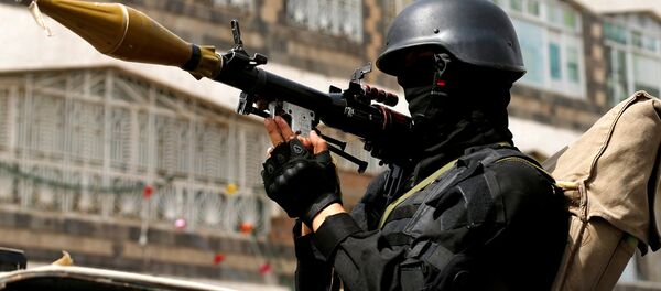 Военнослужащий специального отряда с гранатометом Военнослужащий специального отряда с гранатометом - Sputnik Արմենիա