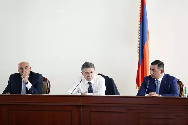 Карен Карапетян, Карен Ботоян и Давит Локян Карен Карапетян, Карен Ботоян и Давит Локян - Sputnik Армения
