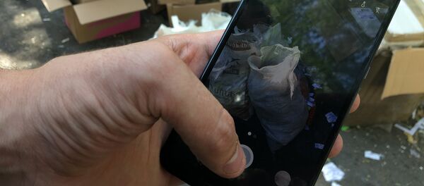 Снятый на телефон мусор в Ереване Снятый на телефон мусор в Ереване - Sputnik Արմենիա