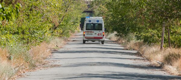 Пожар на заводе Наирит. Машина скорой помощи Пожар на заводе Наирит. Машина скорой помощи - Sputnik Արմենիա