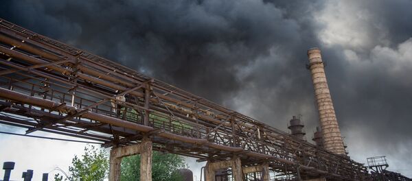 Пожар на заводе Наирит Пожар на заводе Наирит - Sputnik Արմենիա