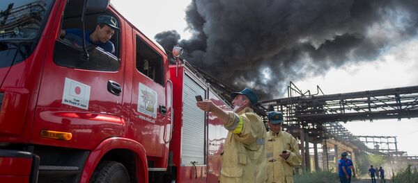 Пожар на заводе Наирит - Sputnik Армения