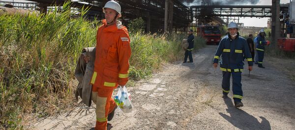 Пожар на заводе Наирит Пожар на заводе Наирит - Sputnik Արմենիա