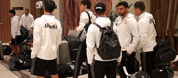 Молодежная сборная Армении по футболу в Москве Молодежная сборная Армении по футболу в Москве - Sputnik Армения